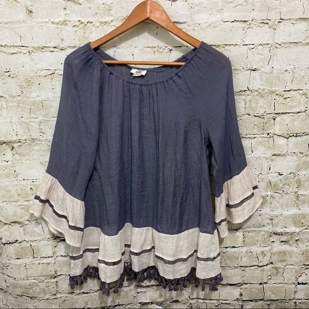 Entro Gray Cream 3/4 Sleeve Sheer Tassle Boho Top